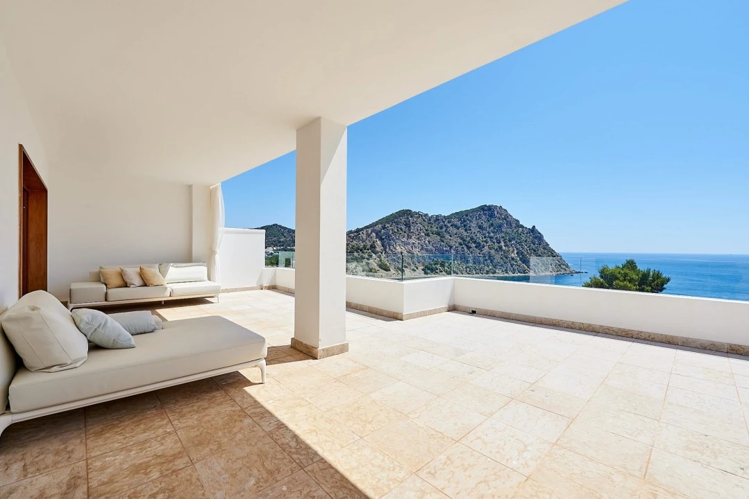 1681375532-Luxury real estates villa to rent Ibiza Nola 52 terrase.webp